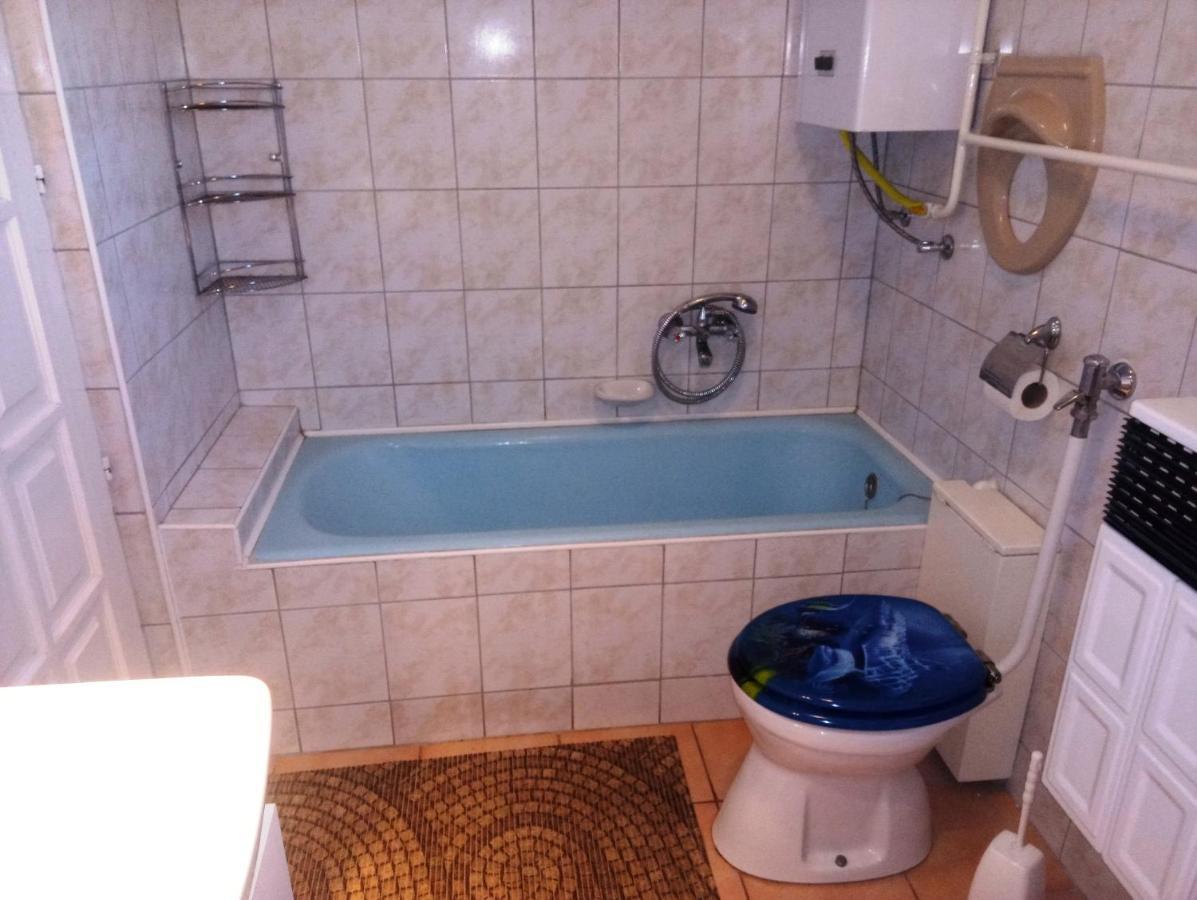 Szivarvany Apartman غيولا المظهر الخارجي الصورة