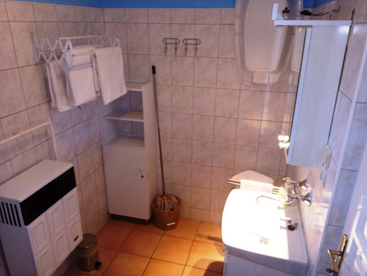 Szivarvany Apartman غيولا المظهر الخارجي الصورة